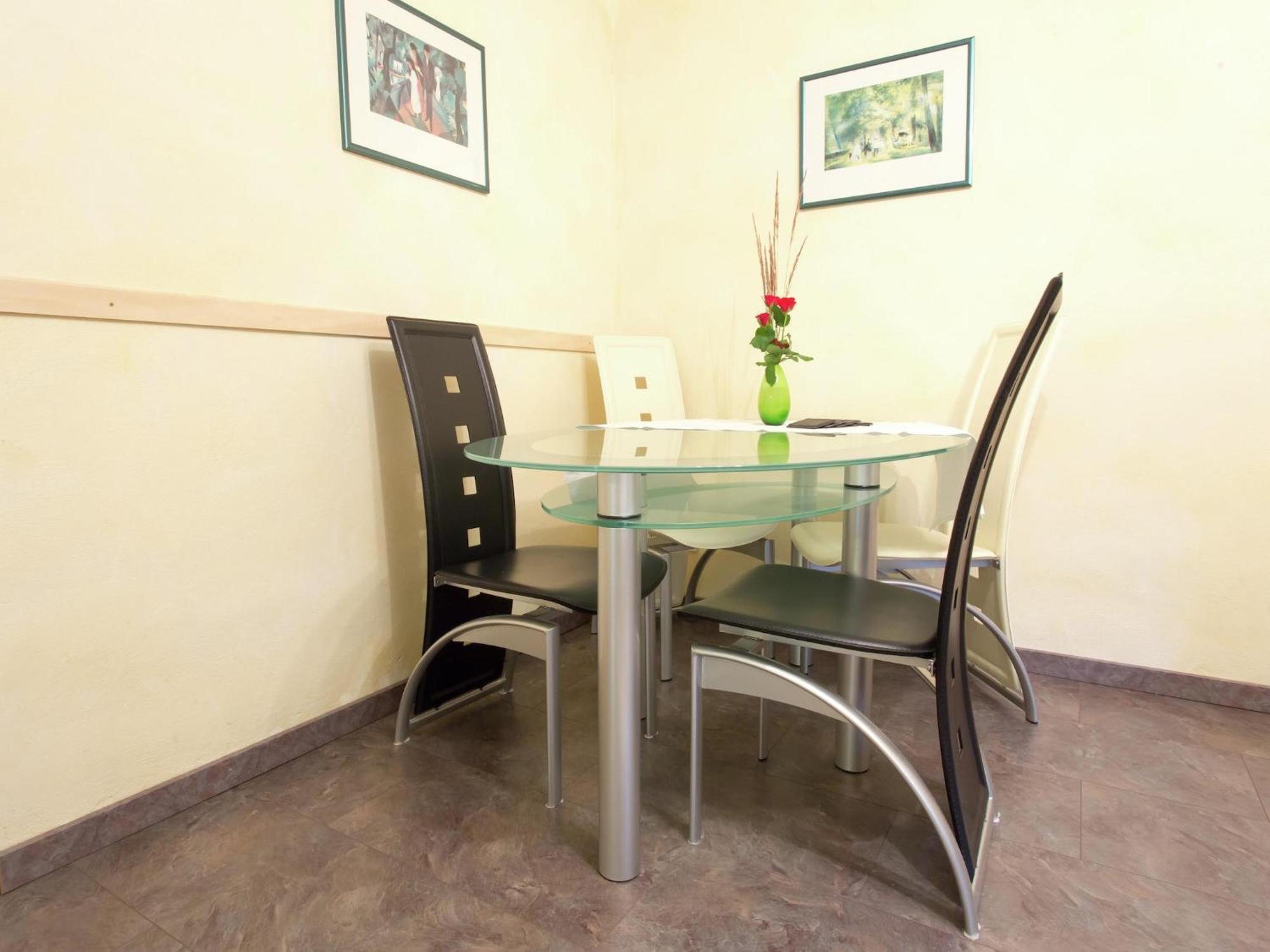 Apartment Close To Hiking And Cycling Trails Lambertsberg Exteriör bild