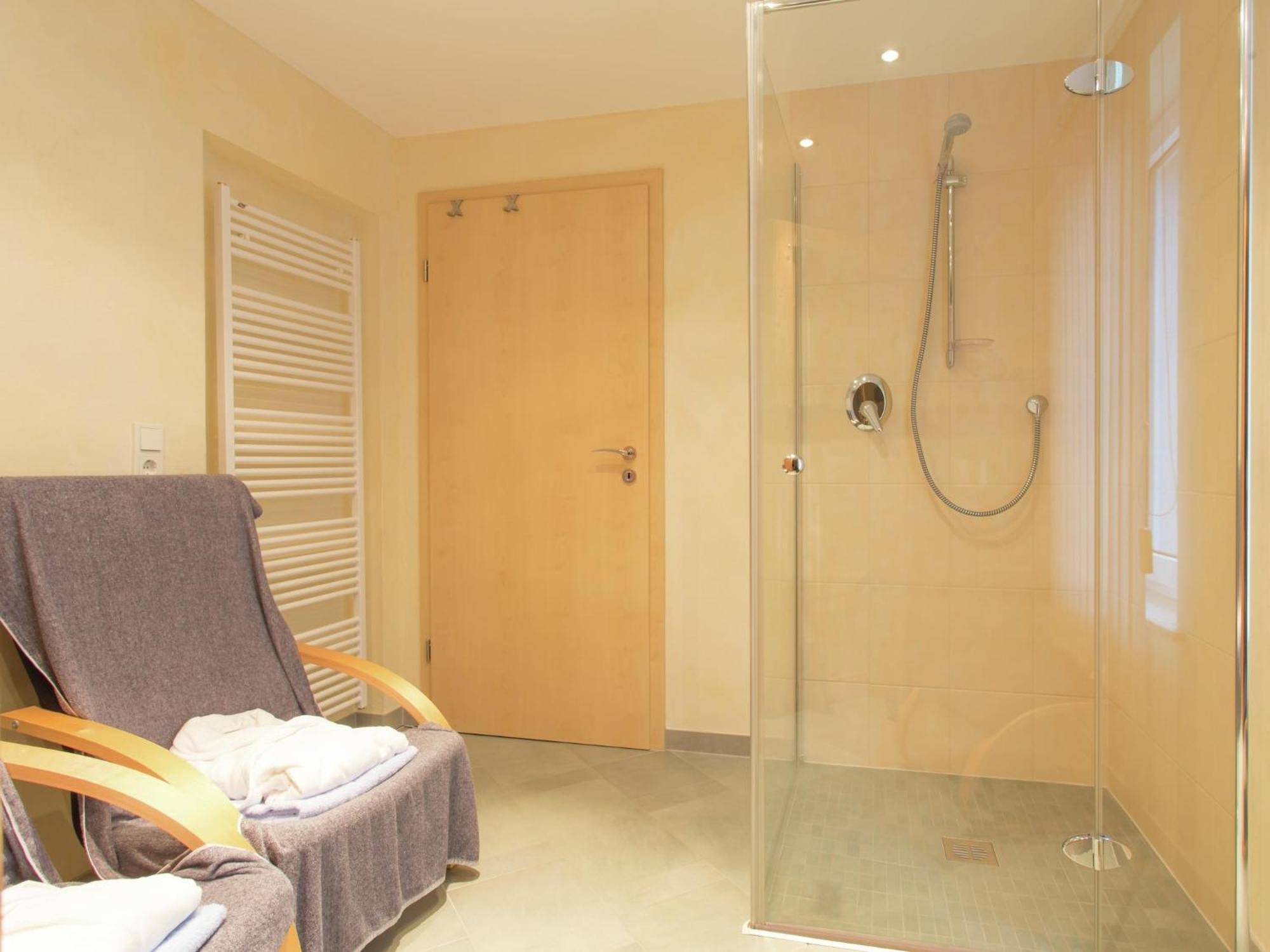Apartment Close To Hiking And Cycling Trails Lambertsberg Exteriör bild