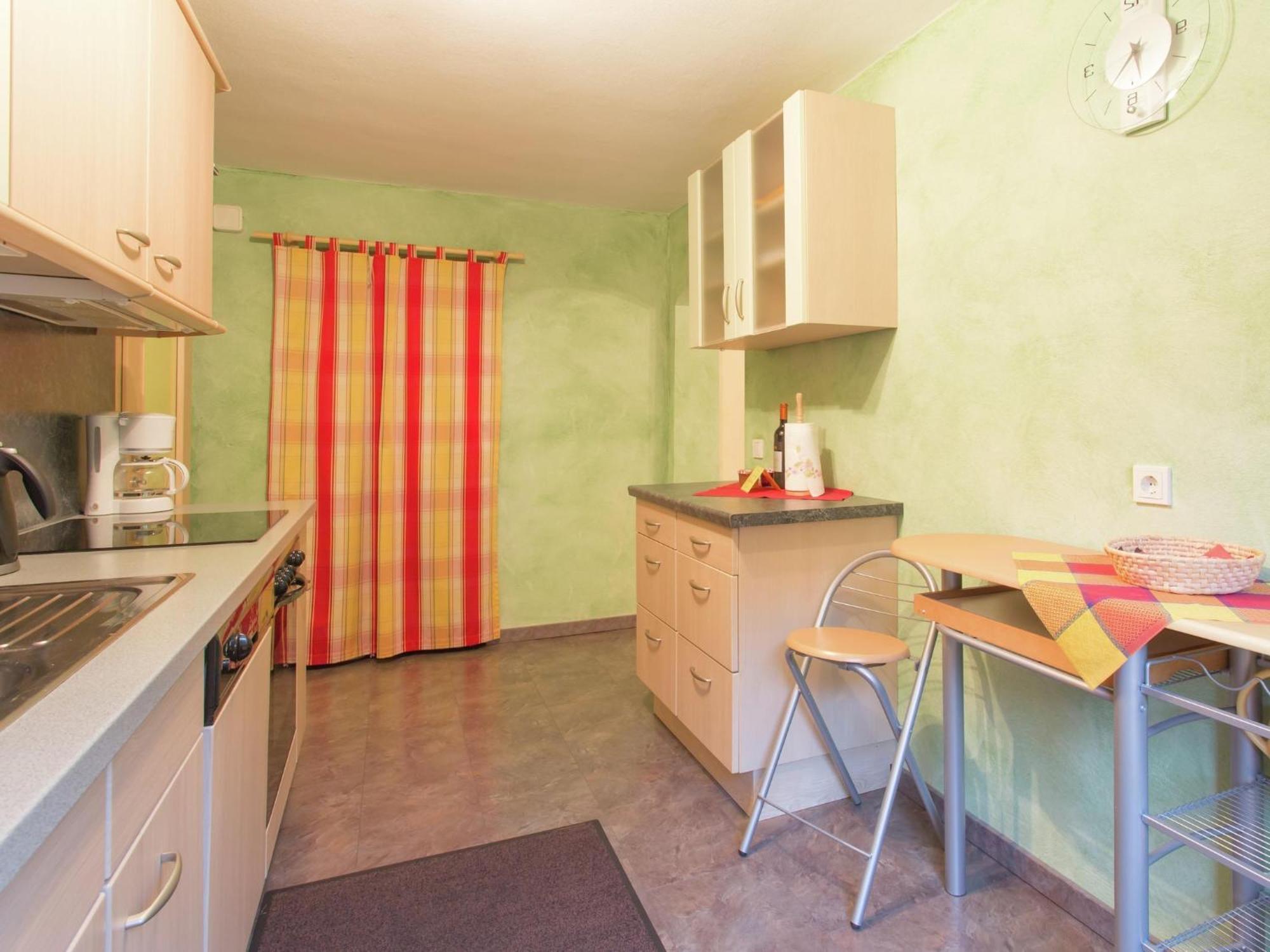 Apartment Close To Hiking And Cycling Trails Lambertsberg Exteriör bild